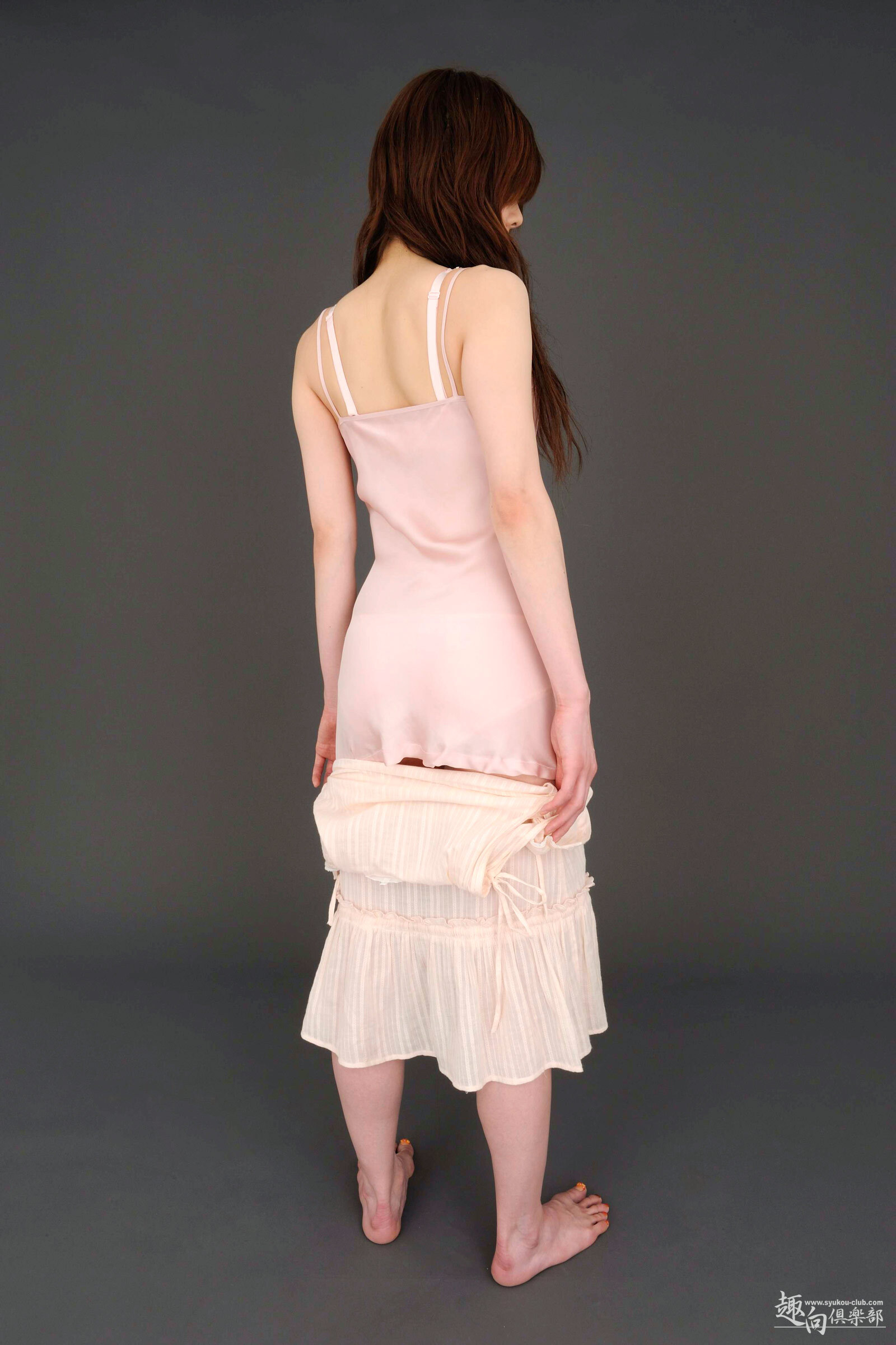 [Syukou-Club] 2013.11.07 Digi-Girl No.152 初脫ぎ素人4 純花しおん 1